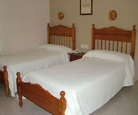 Royal Hotel 2*
