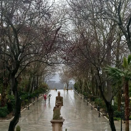 Royal 2* Ronda